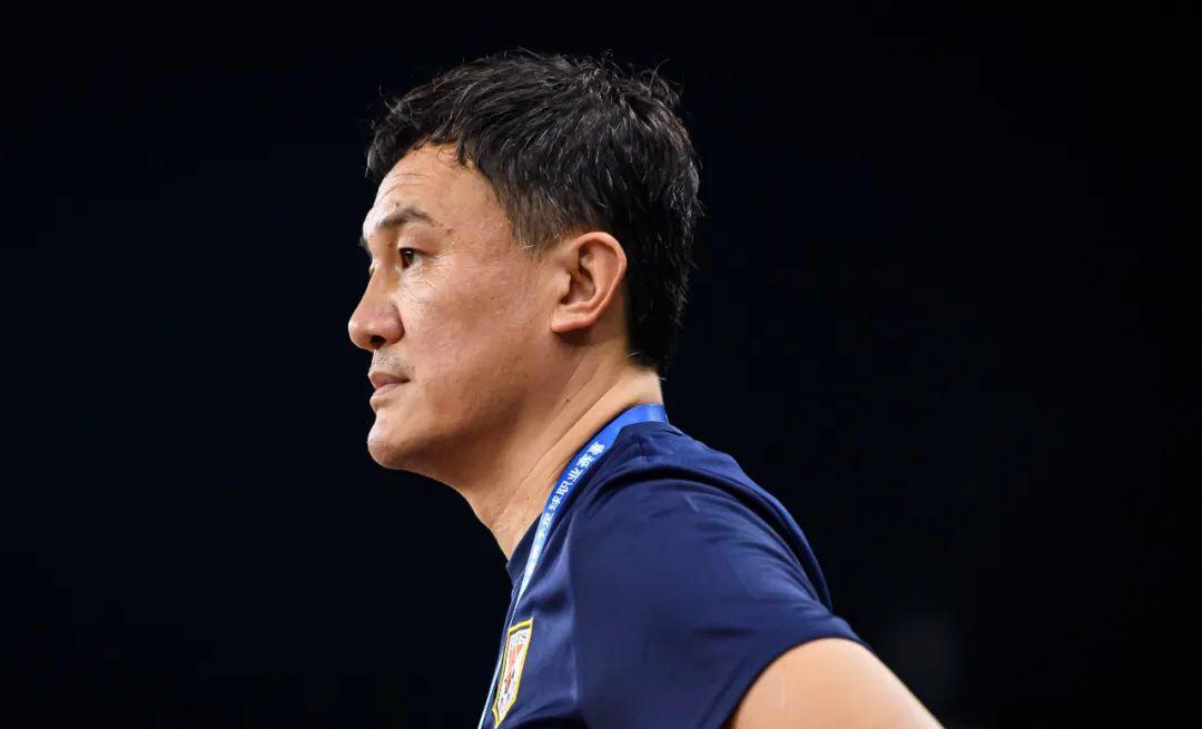 开云kaiyun官网登录入口 -包含山东泰山内部会议纪要流出——赛后主帅复盘,NBA总决赛使命明确,临场指挥获称赞的词条